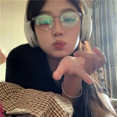 灰色彩虹